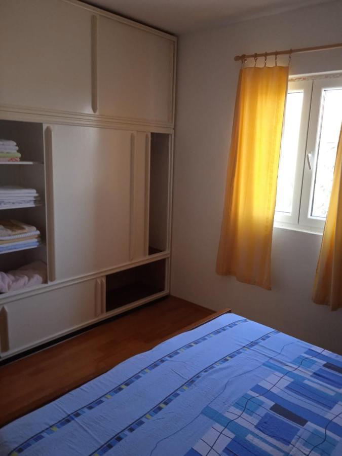 Apartment Ana Stomorska Ngoại thất bức ảnh