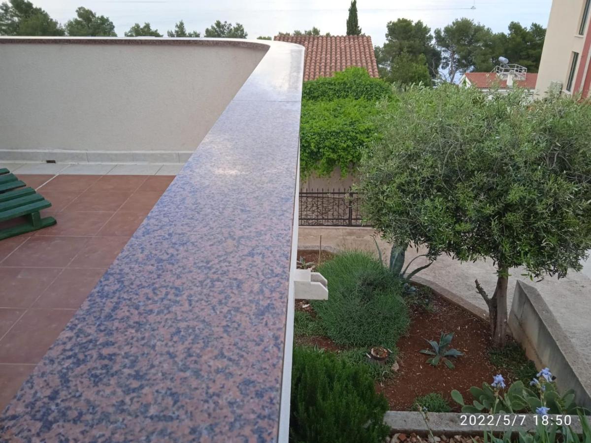Apartment Ana Stomorska Ngoại thất bức ảnh